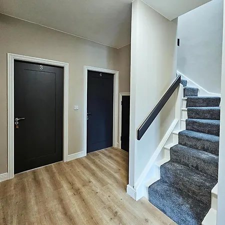 Lägenhet Dromod Suites *