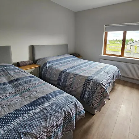 Apartment Dromod Suites