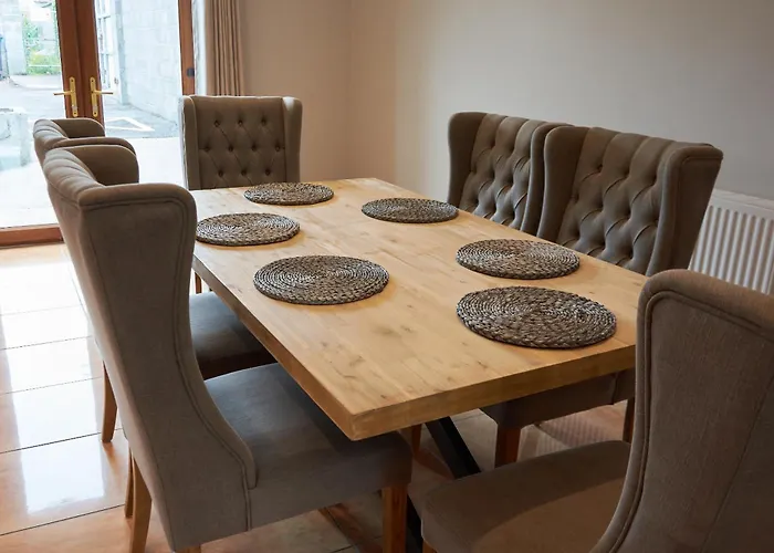 Dromod Suites Apartment